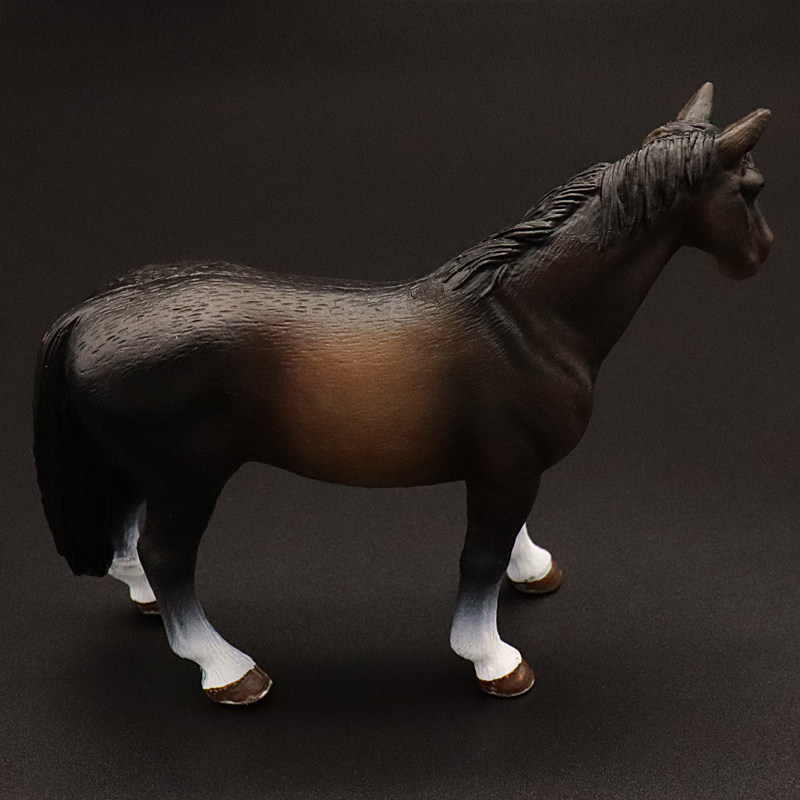 クライズデール、ハノーバー、クアテマの馬の模型。動物の置物と - Kids First Education のレビューと価格