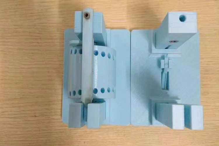 3D V字型磁気モチーフのエイト字型プリントノベルティおもち - Kids Education Motivation のレビューと価格
